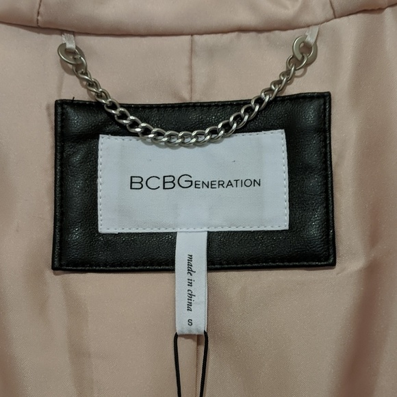 🏩NWT BCBG GENERATION FAUX FUR BLUSH JACKET🏩 - Picture 6 of 8